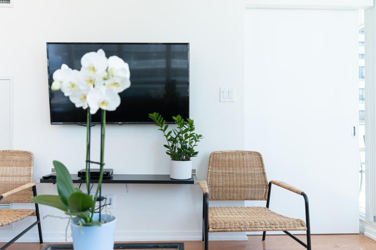 Beautiful Modern Toronto Luxurious Scotiabank Arena Lejlighedshotel Eksteriør billede